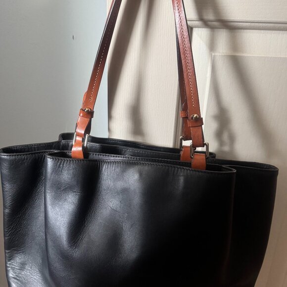 Dooney & BourkeCity Flynn Bag - Picture 1 of 8